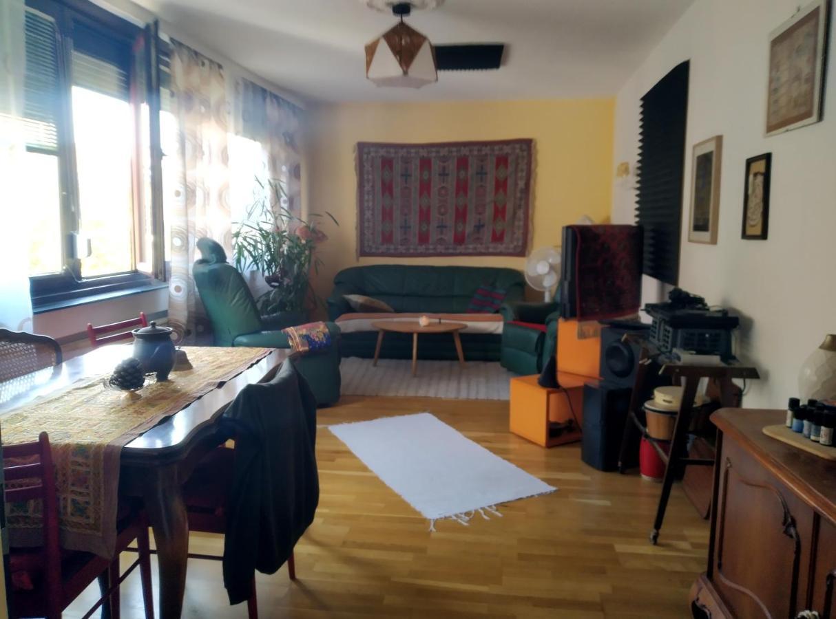 Nettes Apartment Im 14Ten Bezirk In Wien Exteriér fotografie